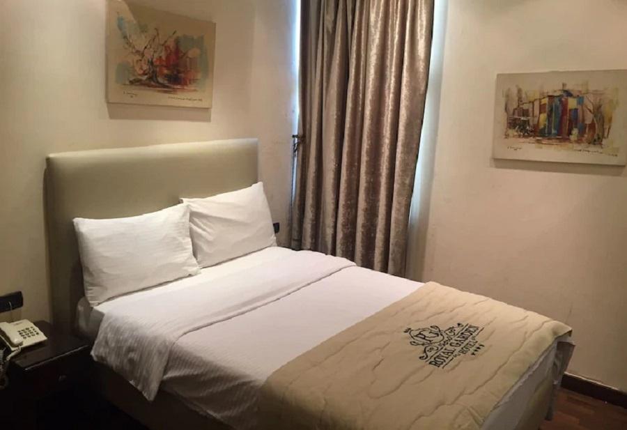 Royal Garden Hotel Beirut Bagian luar foto